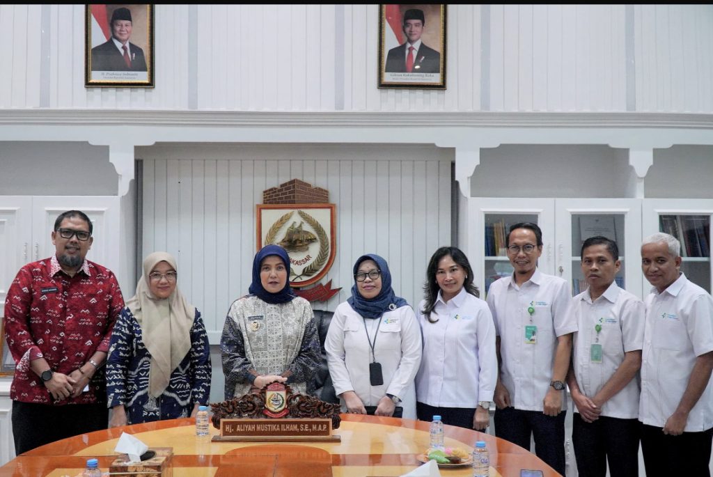 Aliyah Mustika Ilham Dorong Percepatan Klinik Utama Mata
