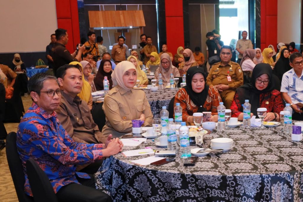 Wakil Wali Kota Makassar Hadiri Rakor dan Evaluasi TPPS se-Sulsel di Dalton Hotel