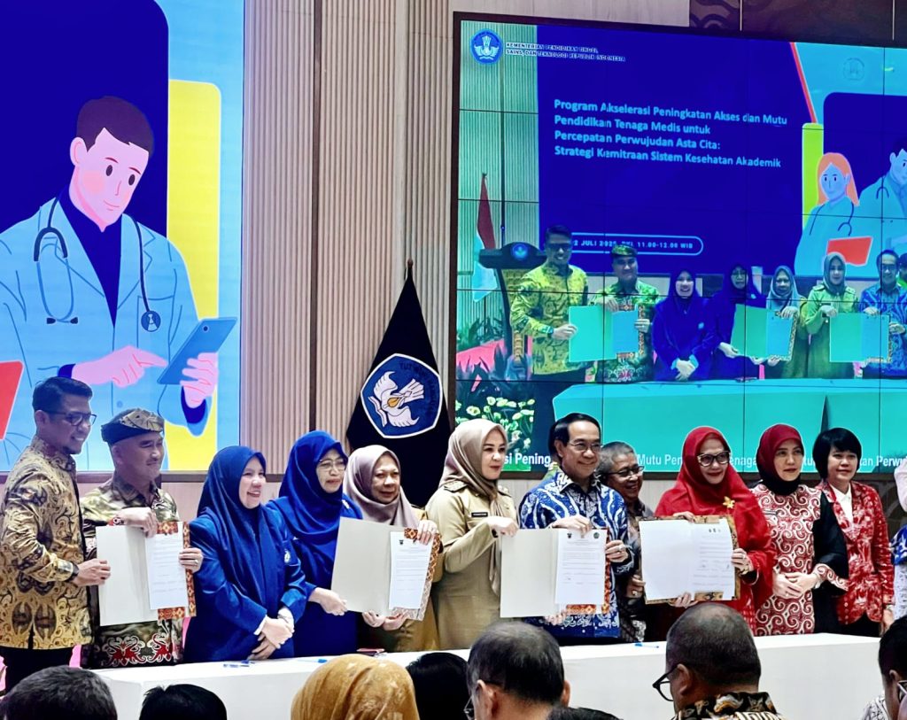 Wakil Wali Kota Makassar Aliyah Mustika Ilham Hadiri Peluncuran Program Akselerasi Pendidikan Dokter Spesialis