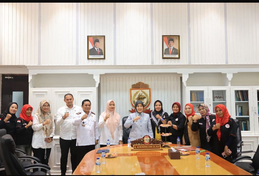 Aliyah Mustika Ilham Tanggapi Langsung Keluhan PPDB Warga Prasejahtera