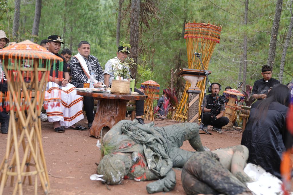 Munafri Hadiri Festival Hutan Toraja: Persaudaraan Kita Lebih Kuat dari Perbedaan