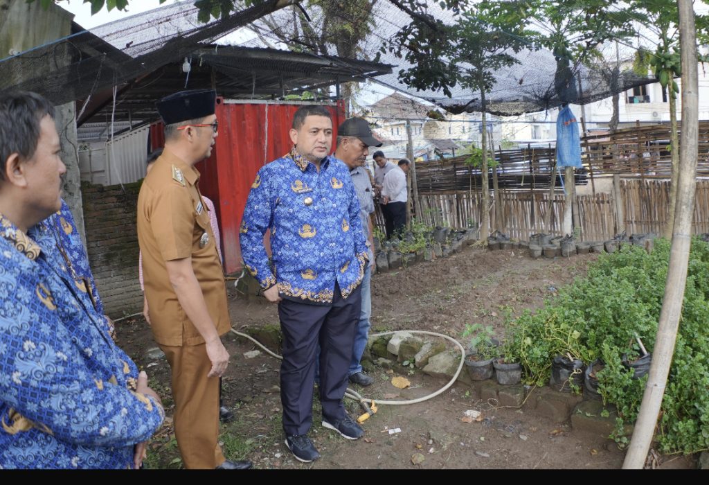 Masuk Nominasi Lomba Nasional, Munafri Cek Kesiapan Kelurahan di Kecamatan Mariso