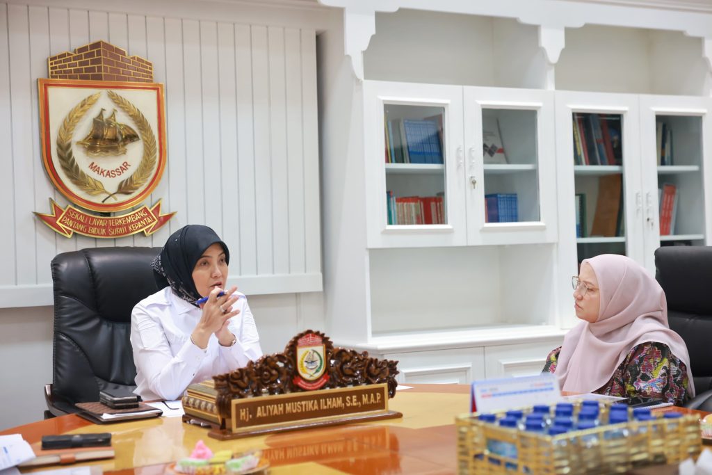 Aliyah Mustika Ilham Apresiasi PT. Permodalan Nasional Madani