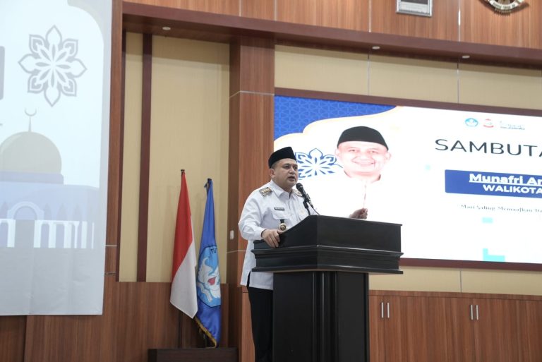 Wali Kota Munafri Tekankan Pentingnya Pendidikan Menuju Indonesia Emas