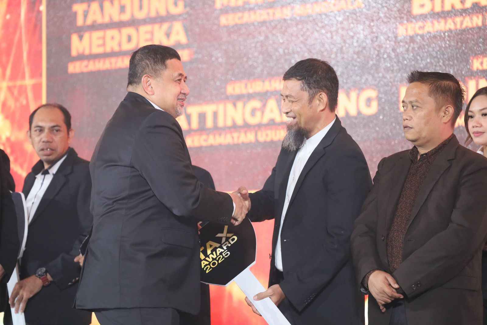 PAD Tembus Rp1,8 Triliun, Pemkot Makassar Apresiasi Wajib Pajak di Tax Award 2025