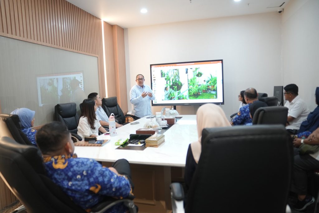 Munafri Pimpin Rakor Revitalisasi Taman Macan, Tekankan Perlindungan RTH dan Integrasi Kawasan