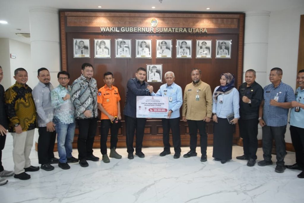 Wali Kota Munafri Antar Langsung Bantuan Pemkot untuk Korban Bencana di Aceh & Sumatra