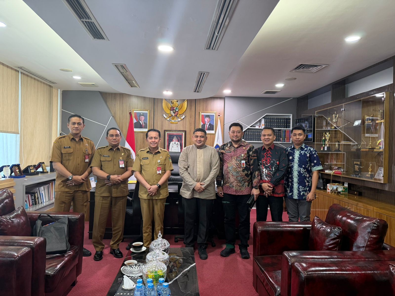 Wali Kota Makassar Bahas Penguatan APBD dan Regulasi BUMD Bersama Dirjen Keuda Kemendagri