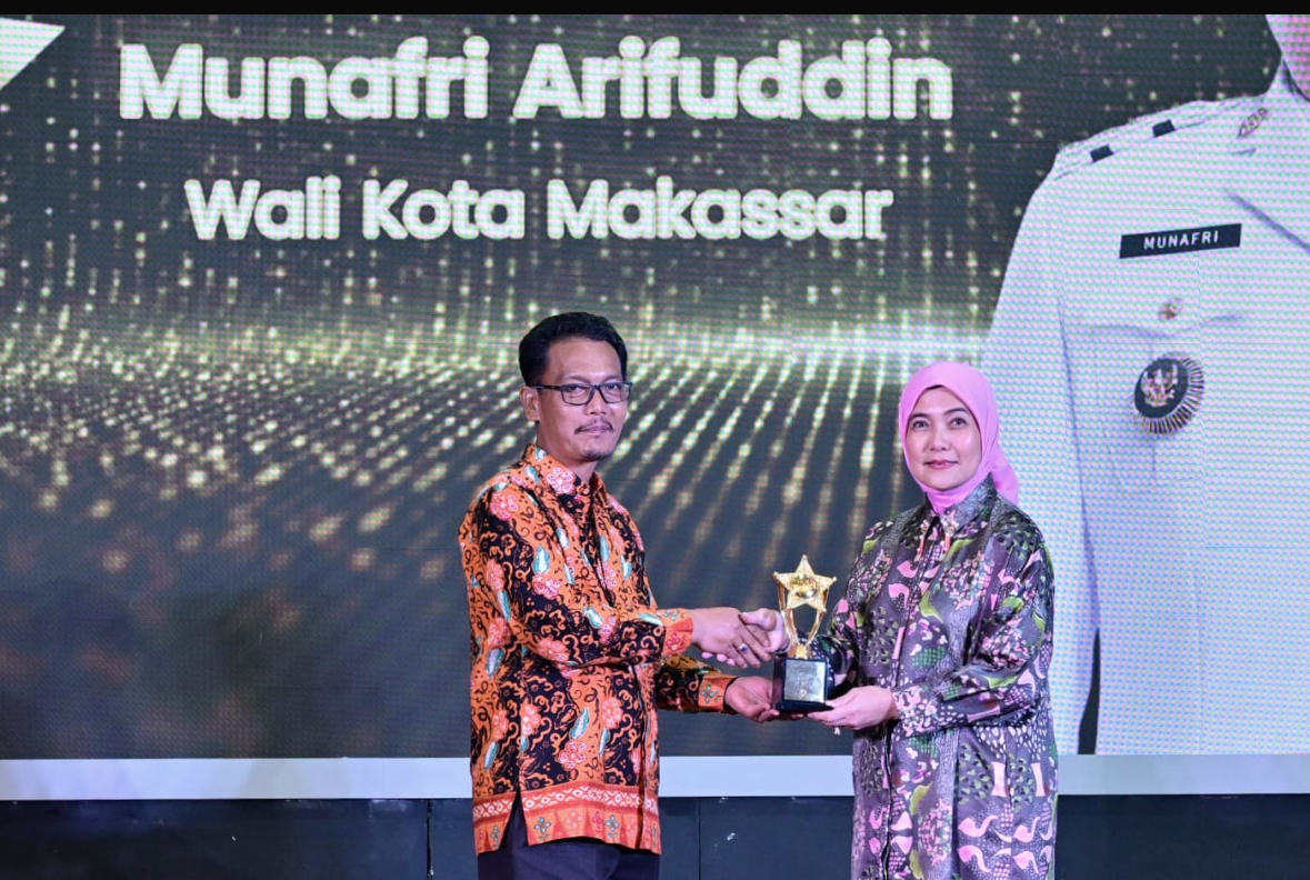 Golden Leader JMSI 2026 untuk Makassar, Diterima dalam Malam Anugerah HUT JMSI