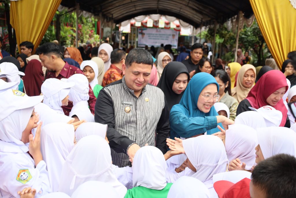 Wali Kota Makassar Dorong UKS Sekolah Jadi Pusat Edukasi Kesehatan, Bukan Sekadar Ruang P3K