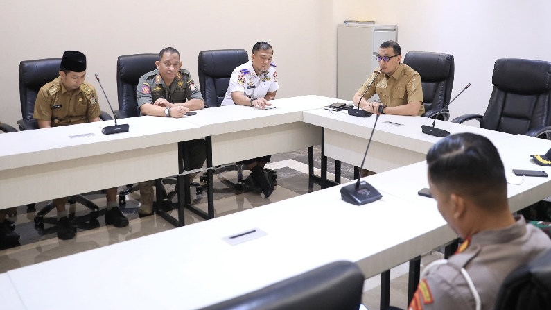 Pimpin Rakor, Sekda Makassar Minta Penertiban Parkir Ruko Diamond Panakkukang Usai Lebaran
