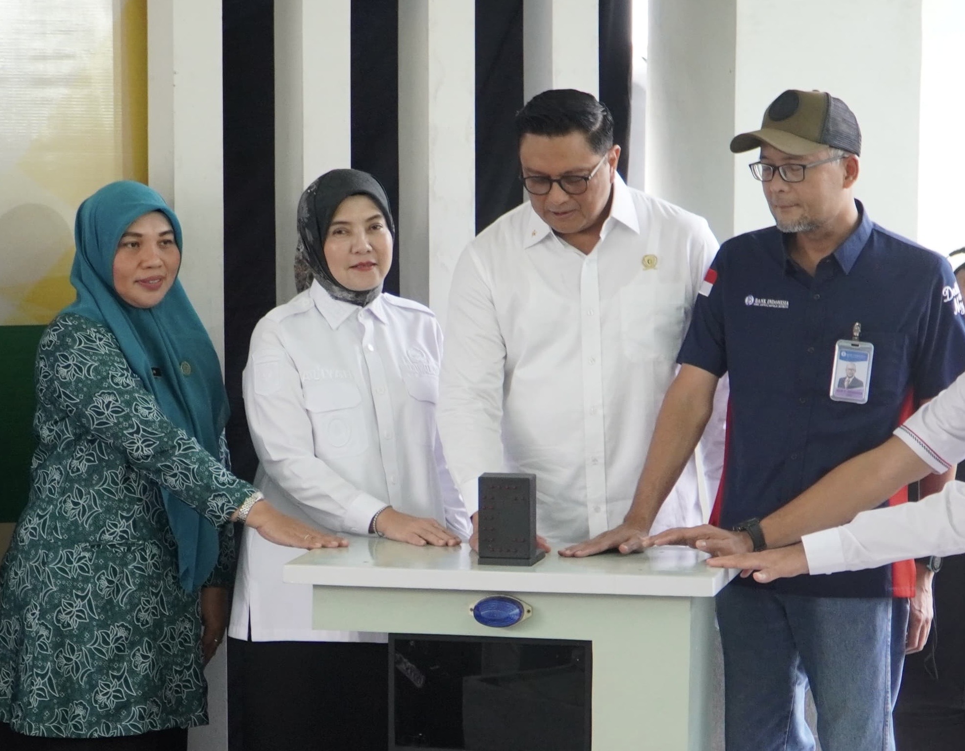 Aliyah Mustika Ilham Hadiri Gerakan Pangan Murah Serentak Sulawesi Selatan