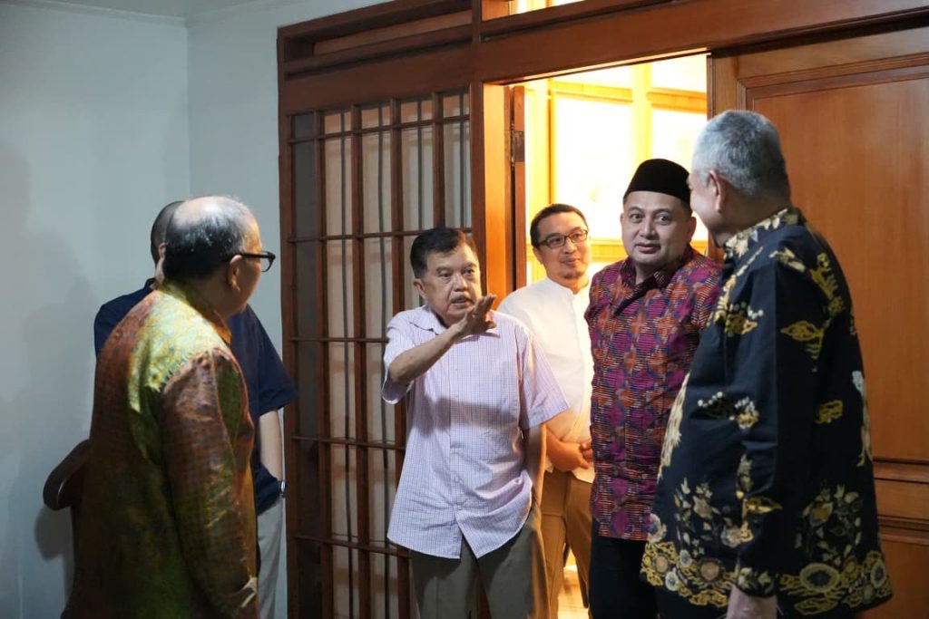 Munafri–Melinda Sowan ke JK, Rawat Silaturahmi di Momentum Idulfitri