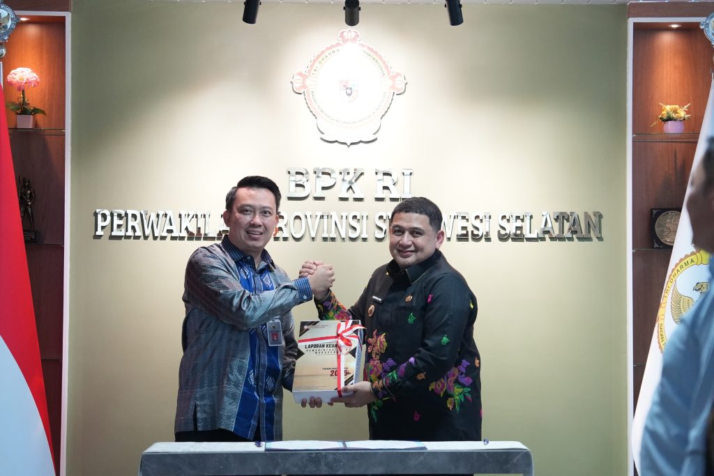 Dipimpin Wali Kota Munafri, Makassar Jadi yang Pertama Serahkan LKPD 2025 ke BPK Sulsel