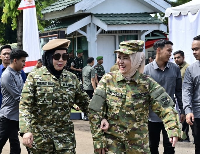 Aliyah Mustika Ilham Hadiri Upacara Pembukaan Latsarmil Komcad ASN dan Kepala Desa se-Sulsel