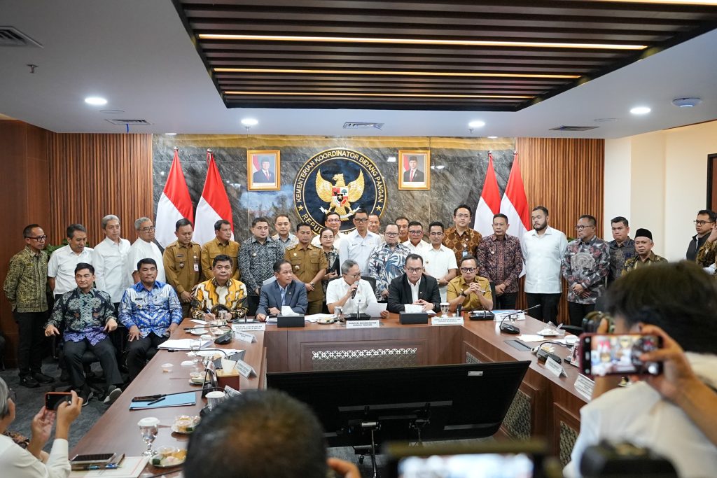Wali Kota Makassar-Menko Pangan Bahas Percepatan Implementasi PSEL