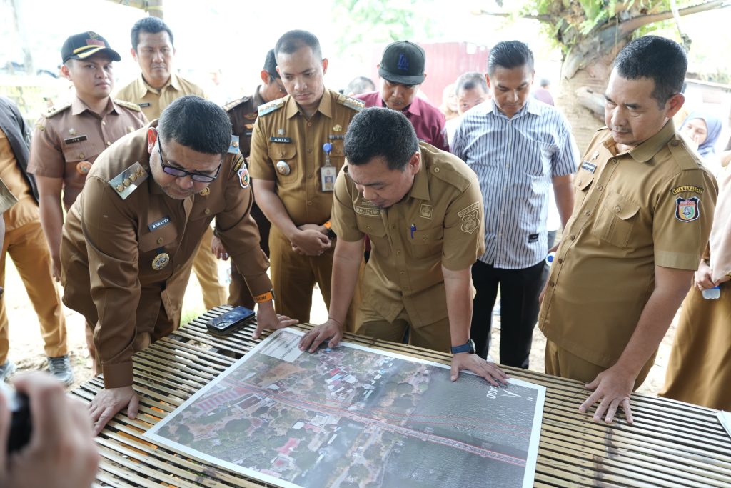 Turun Langsung, Munafri Arifuddin Pastikan Lahan Jembatan Barombong Clear and Clean