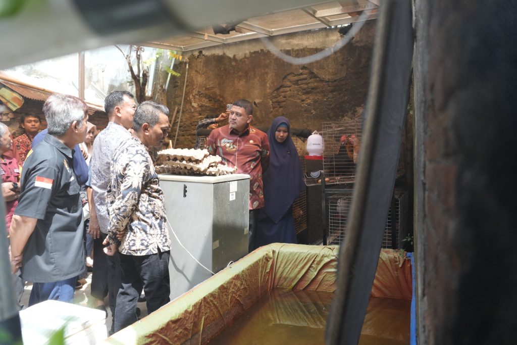 Kunjungi Dua Lokasi, Appi Pastikan Urban Farming Jadi Prioritas di Semua Kecamatan