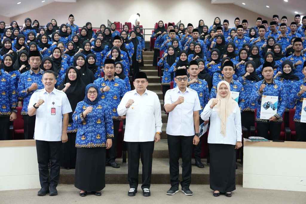 Lantik 167 PNS, Munafri Minta ASN Baru Bangun Arah Karier dan Jadi Pelayan Masyarakat