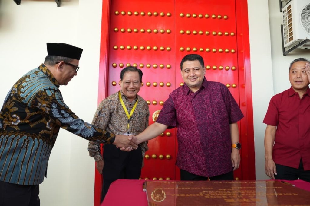 Kota Makassar Kian Toleran, Wali Kota Resmikan Kelenteng Ji Li Gong sebagai Simbol Kerukunan