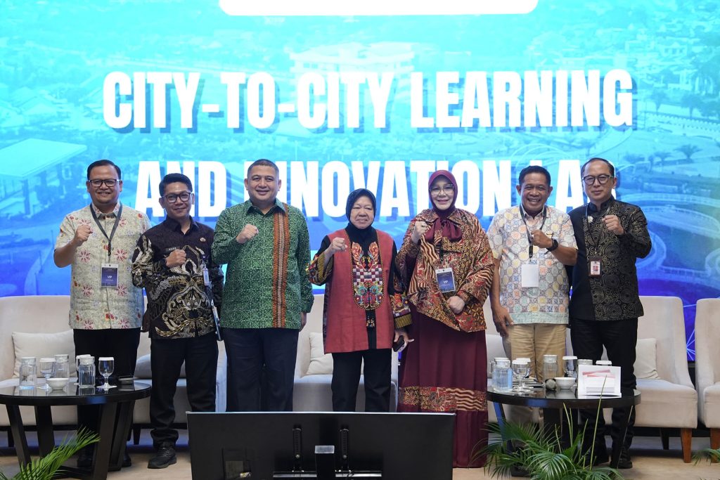 Di Forum City to City Learning, Wali Kota Makassar Bagikan Strategi Keluar dari Krisis Sampah