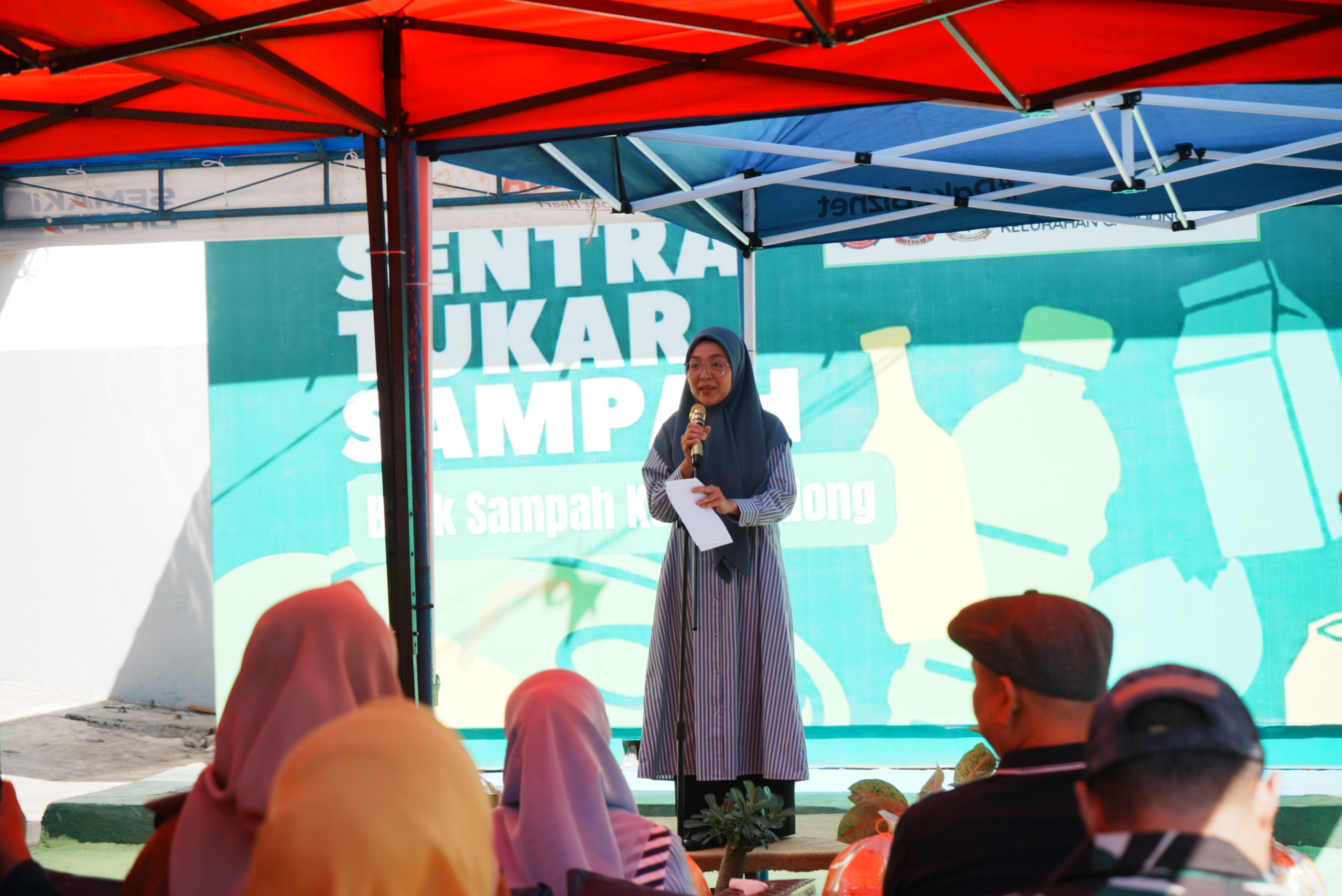 Ketua Dewan Lingkungan Kota Makassar Resmikan Bank Sentra Sampah, Bontoala Siap Perkuat Gerakan Pilah Sampah