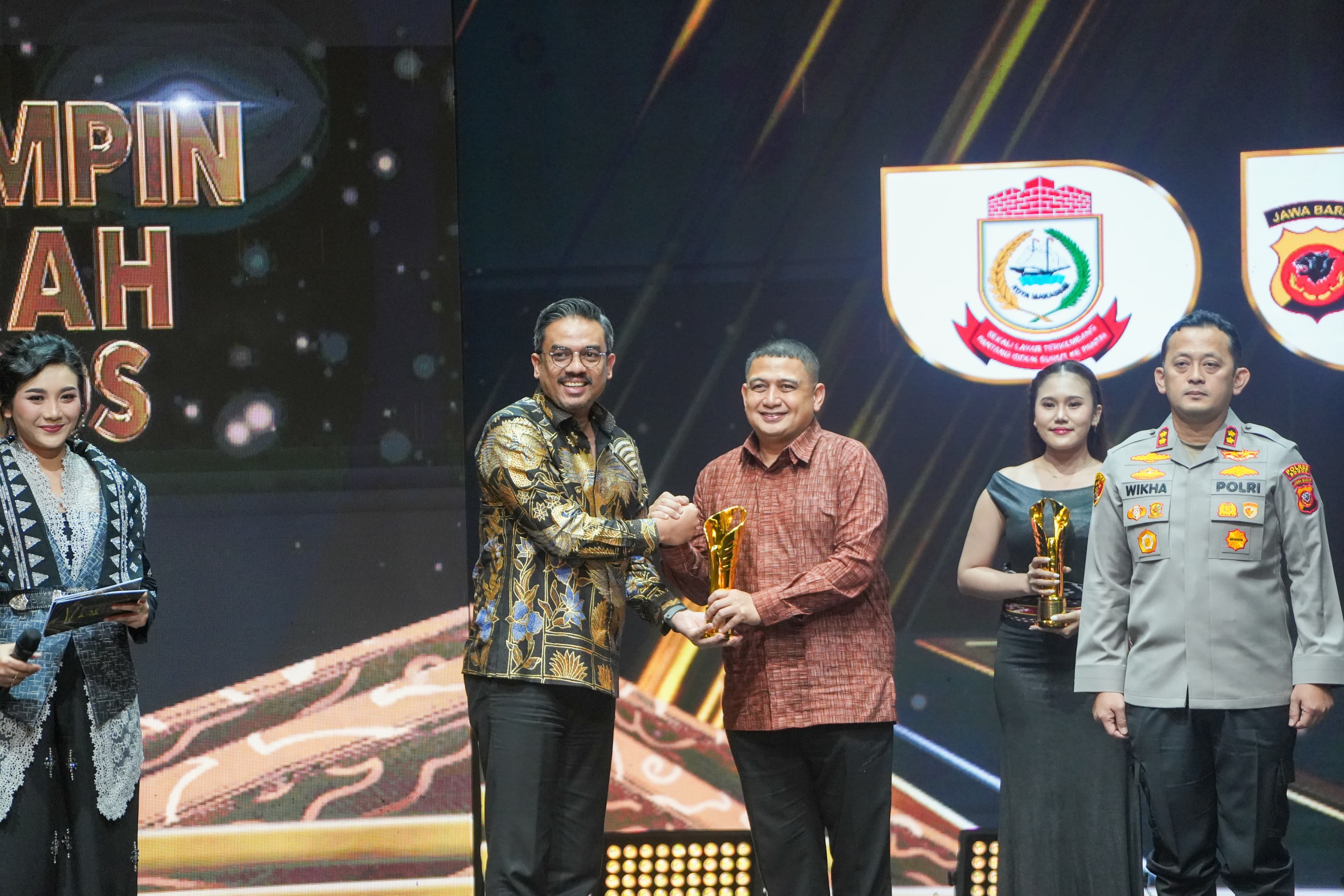 Satu-satunya dari Sulsel, Munafri Diganjar Penghargaan Inovasi Pemimpin Daerah Award 2026
