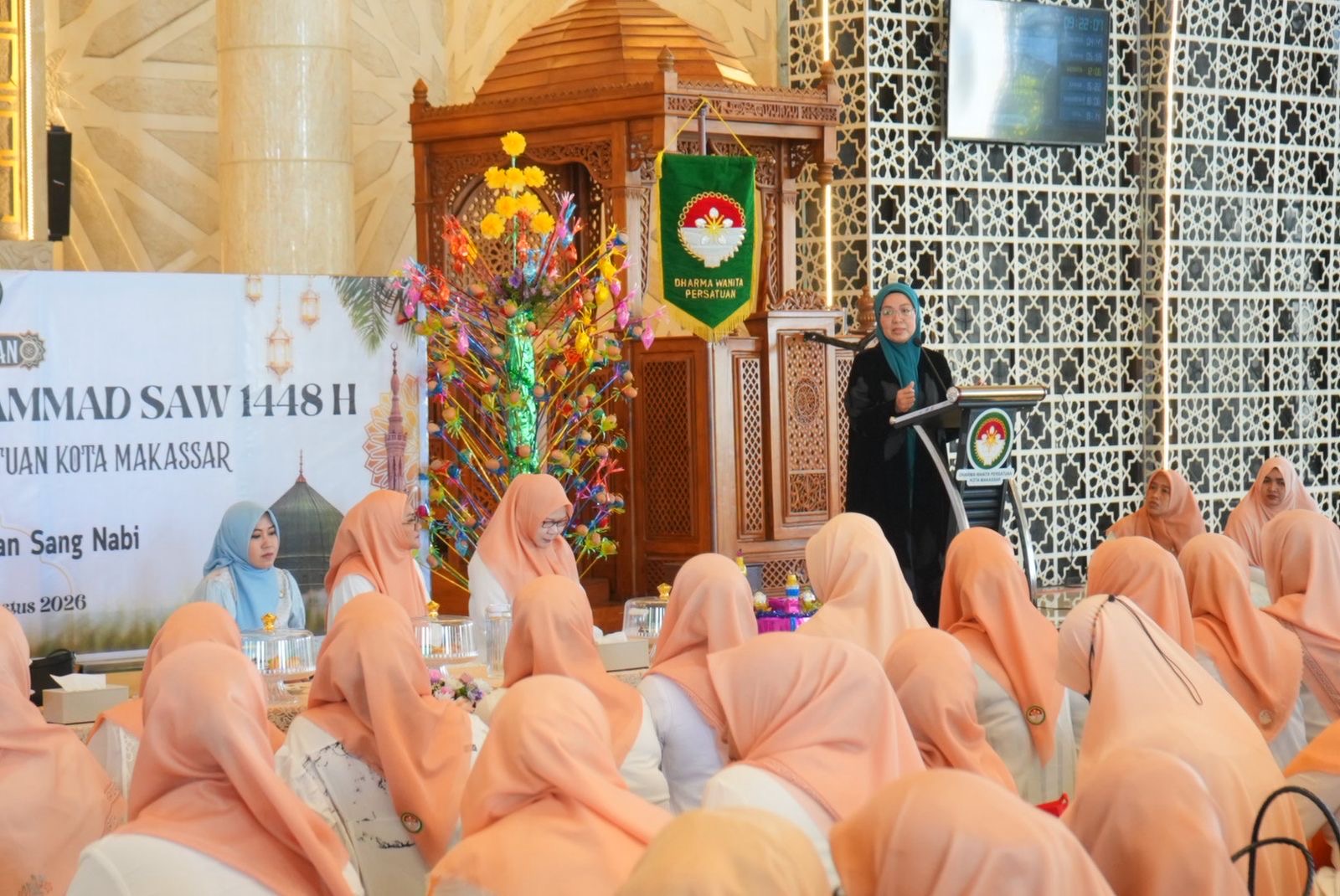 Maulid DWP Makassar, Ketua Tim Penggerak PKK Makassar Ingatkan Pentingnya Doa dan Dukungan Istri