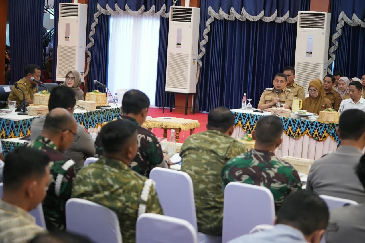 Wali Kota Makassar Terus Perkuat Koordinasi, Antrean BBM di Makassar Perlahan Kembali Normal